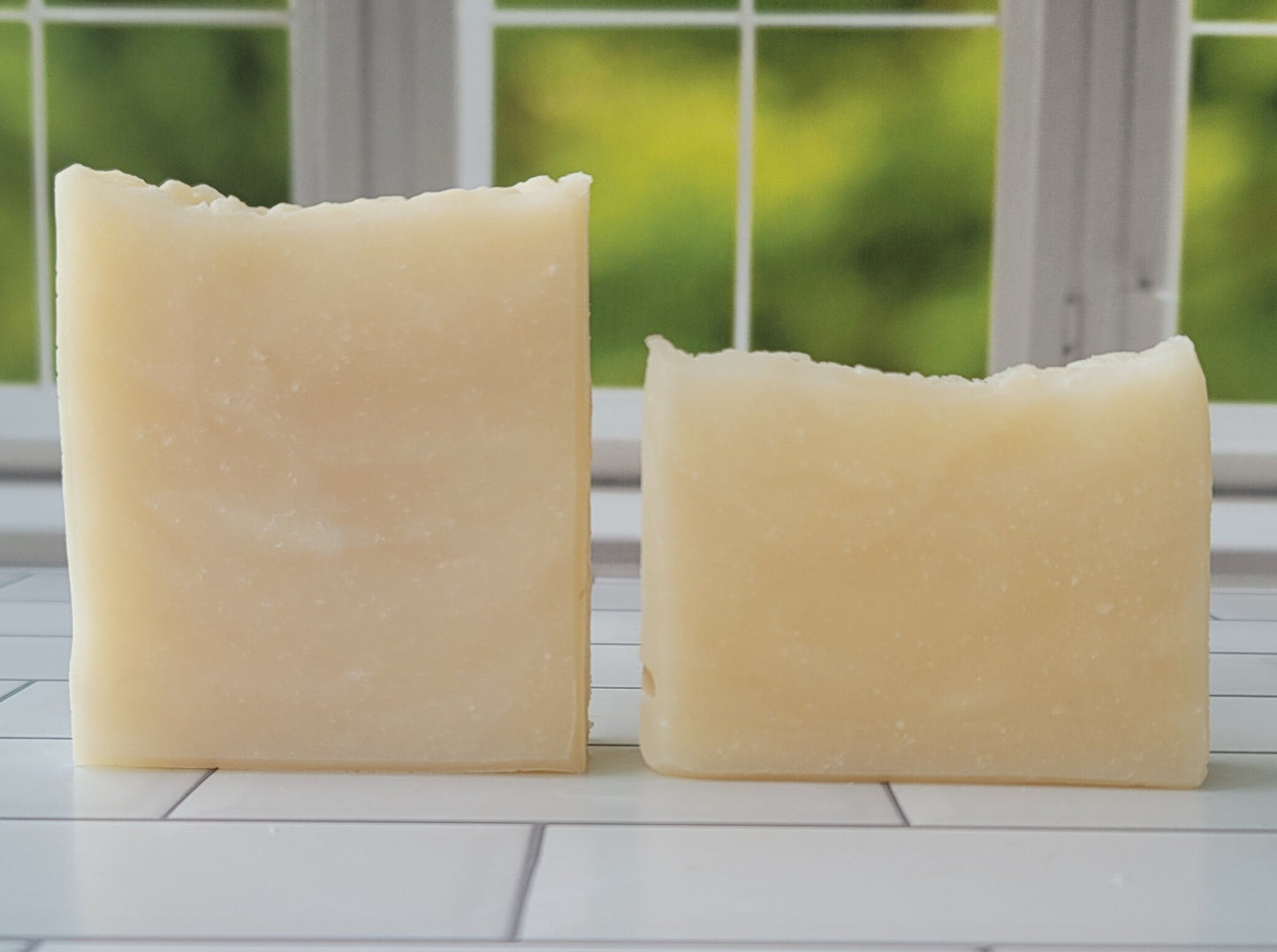 Cocoa Butter Kisses Facial Soap