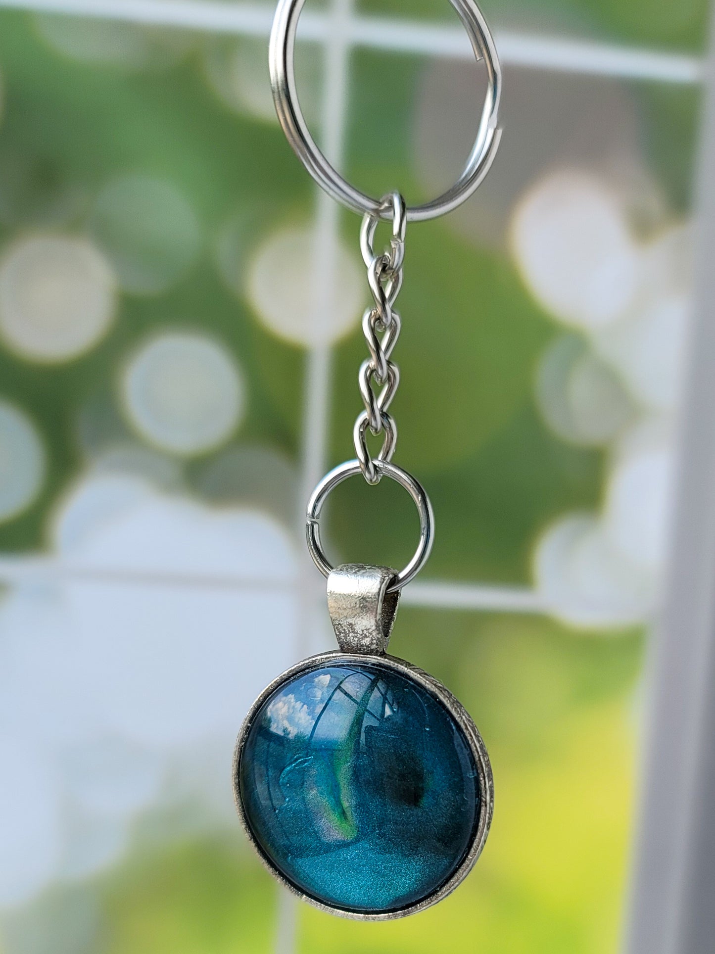 Fluid Art Key Chain