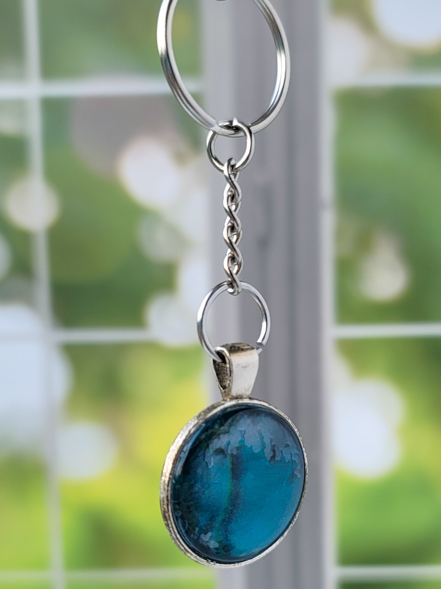 Fluid Art Key Chain