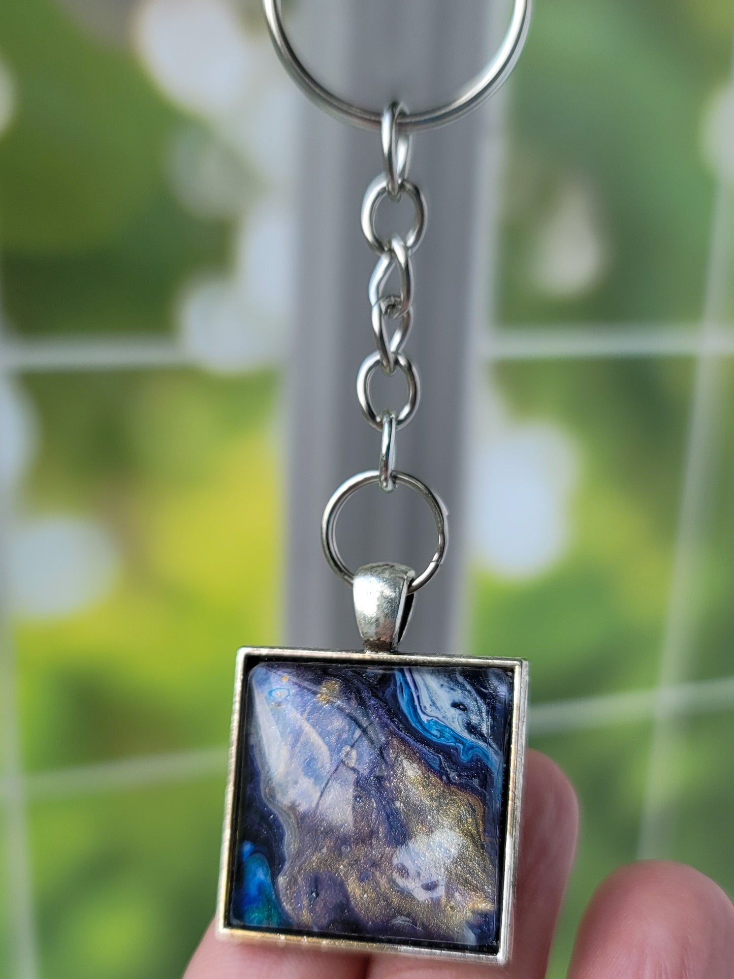 Fluid Art Key Chain