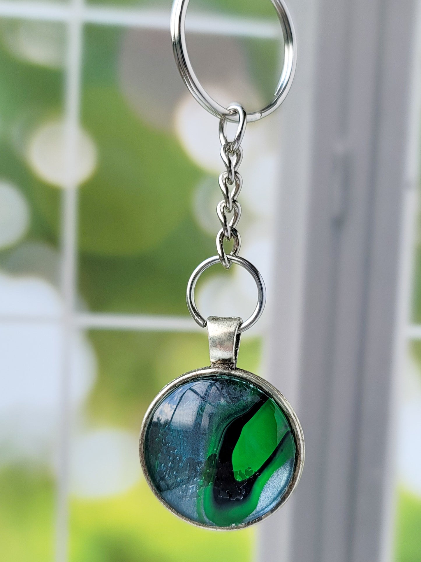 Fluid Art Key Chain