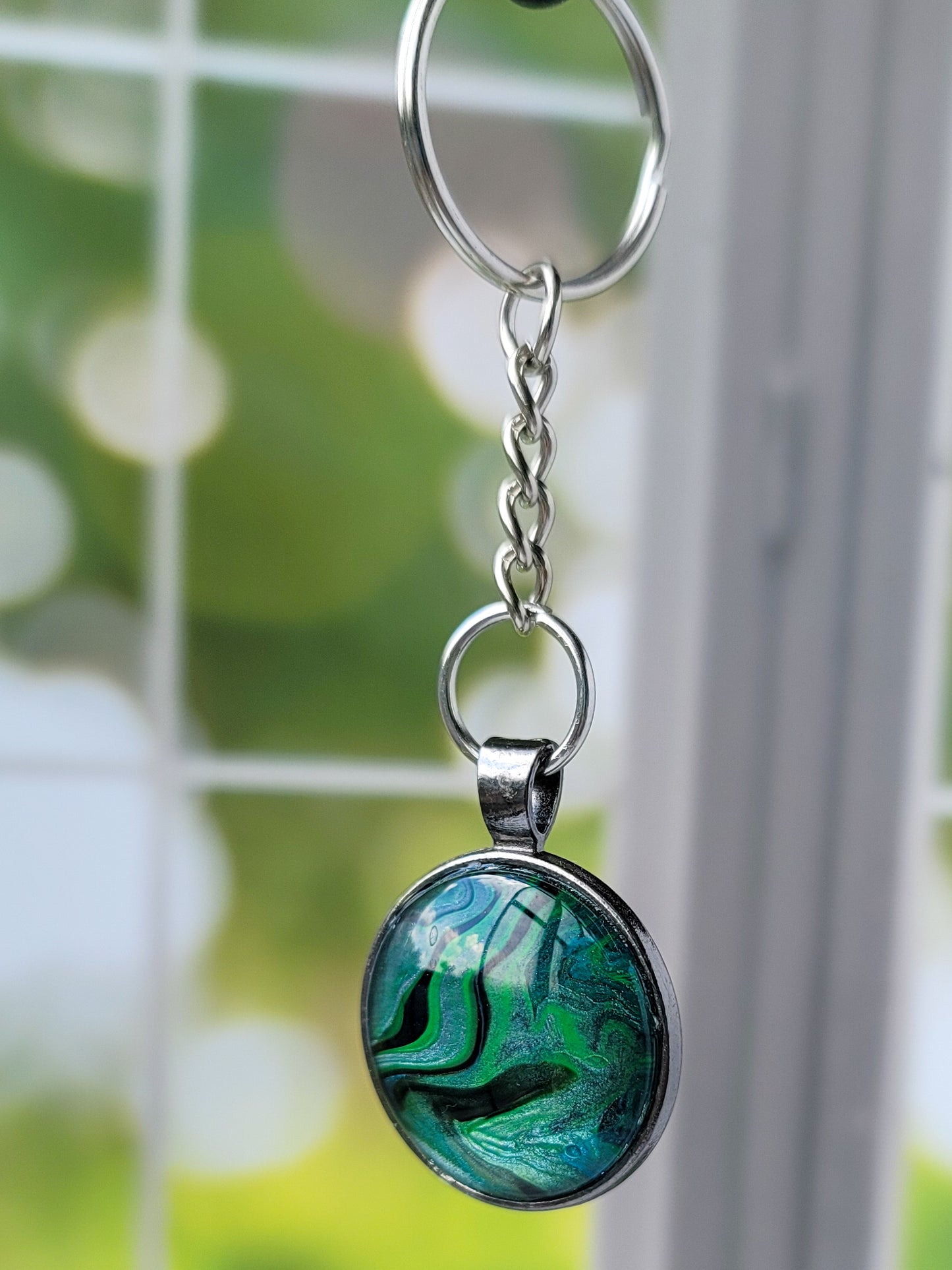 Fluid Art Key Chain