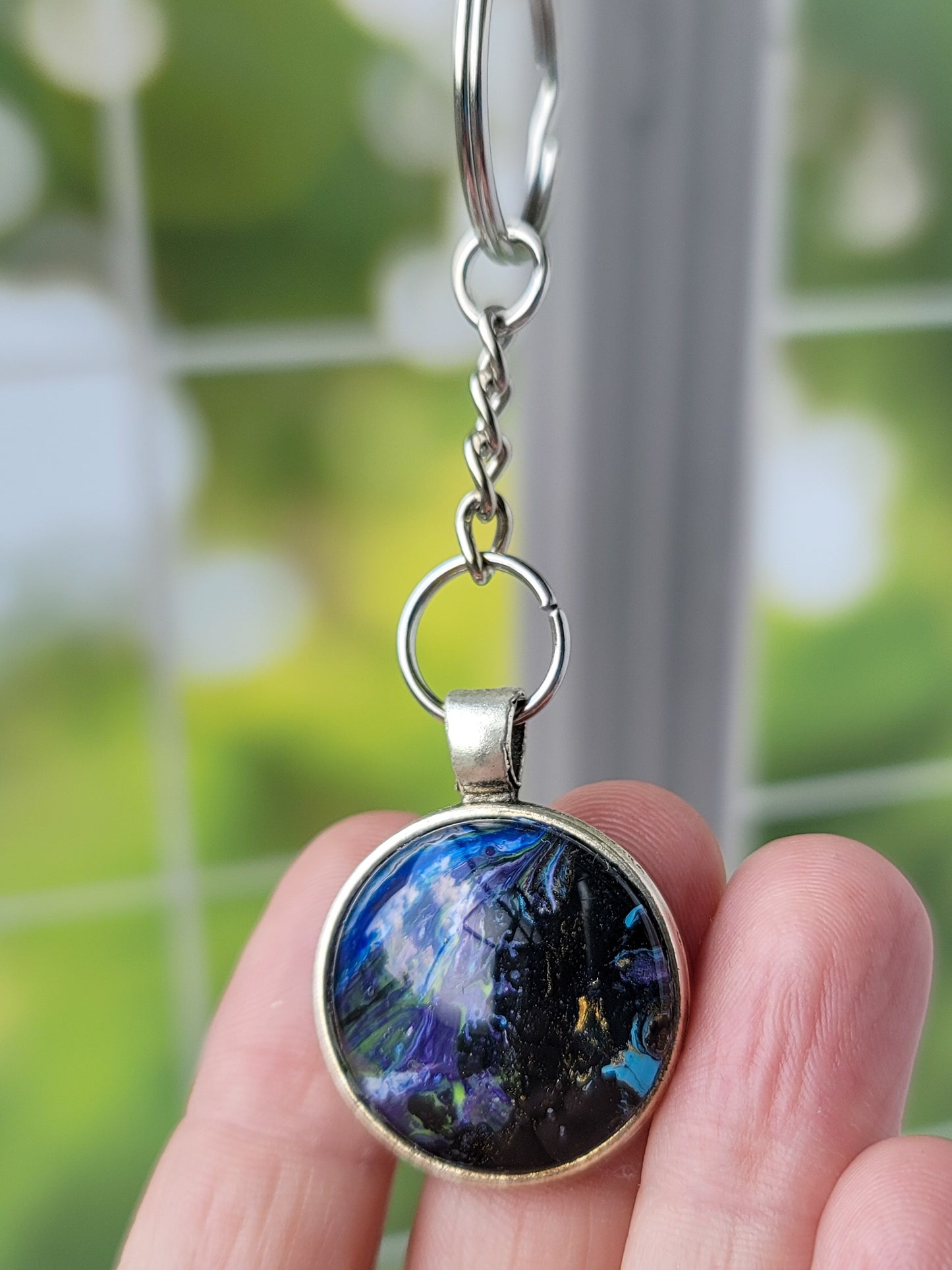 Fluid Art Key Chain